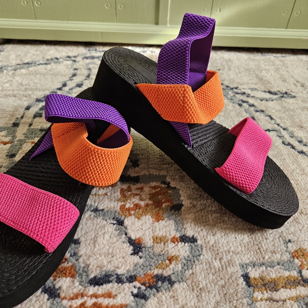Colorful Women's Sandals Size 8